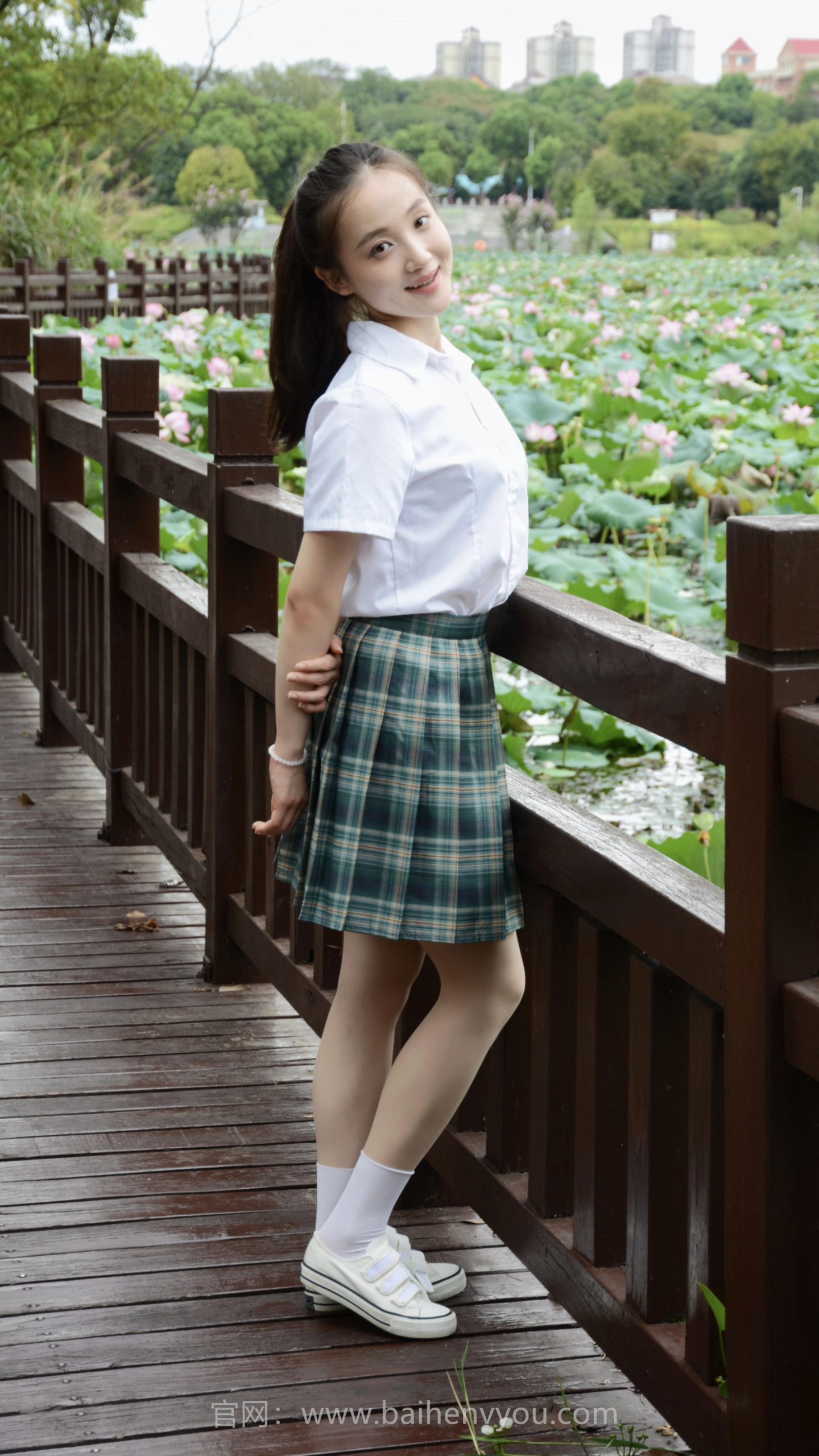 154/丸子~《找不同》今天的装扮你觉得哪里不对劲