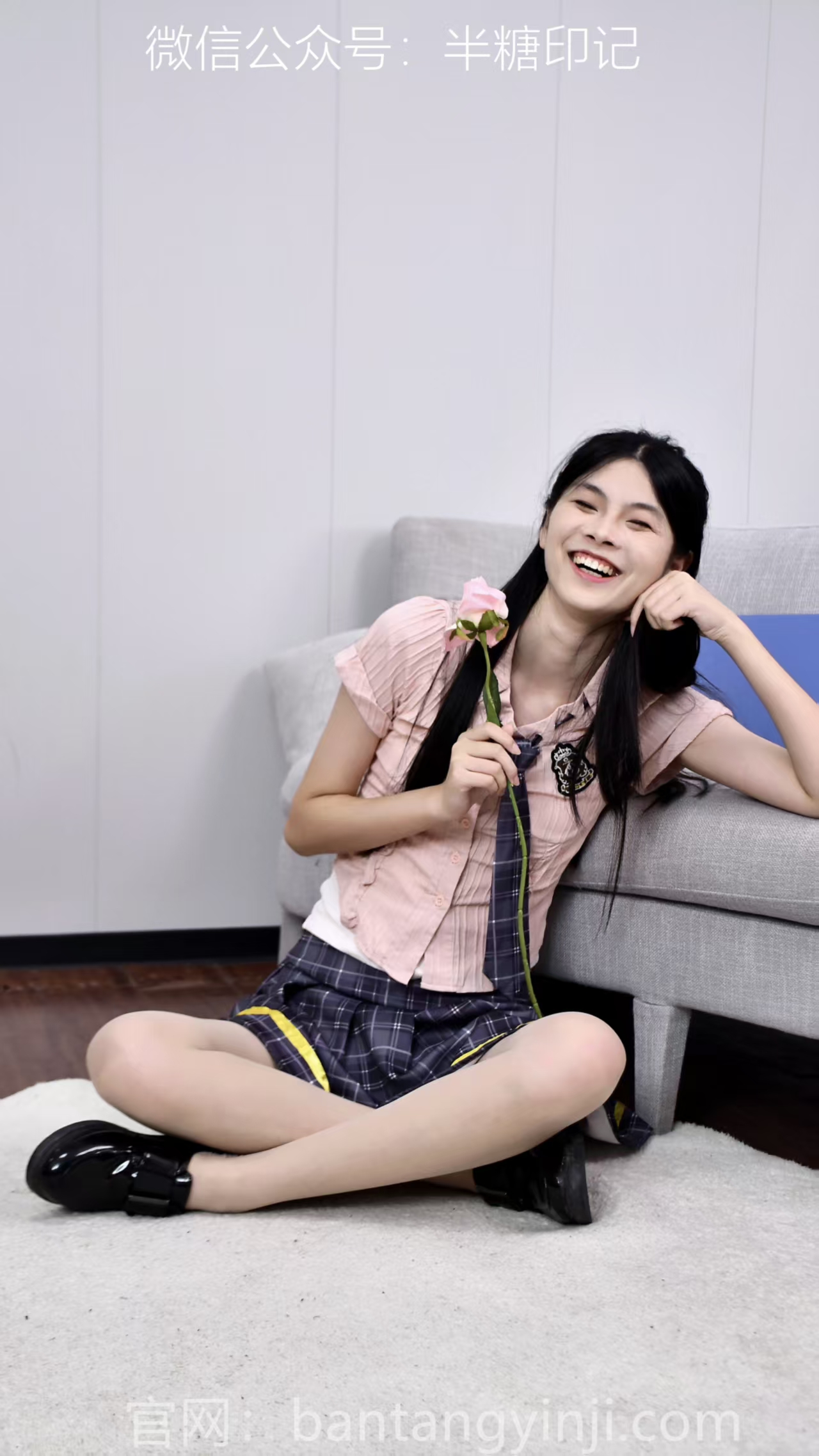 004/清渔~【亭亭玉立】清冽飒爽？不不，羞涩内向才是我，有人能陪我坐高铁吗？