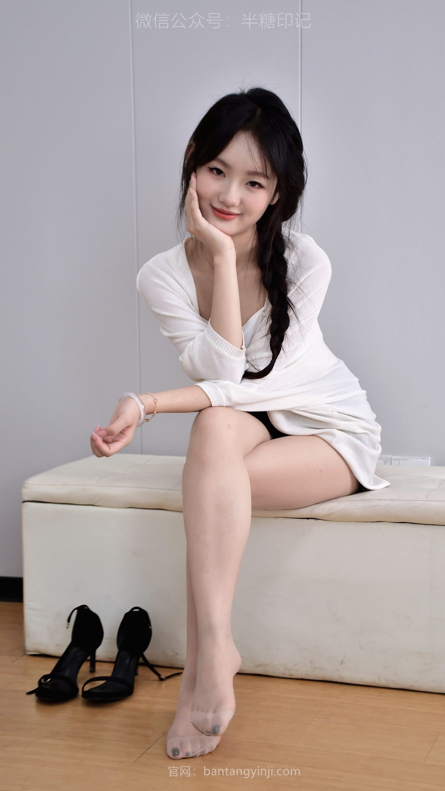 072/欣欣~【闲适日常】白衫牛仔间，一抹自在的随性温柔